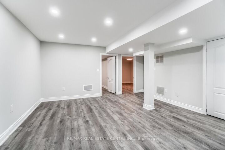 Property Photo: 180 Giddings Crescent Basemen ON L9T 7A8