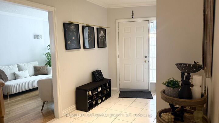 Property Photo:  95 Owl Ridge Drive  ON L4S 1R1 