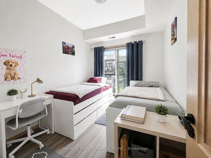 Property Photo:  60 Morecambe Gate C311  ON M1W 2N6 