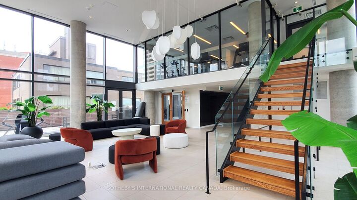 Property Photo:  81 Wellesley Street E 305  ON M4Y 0C5 