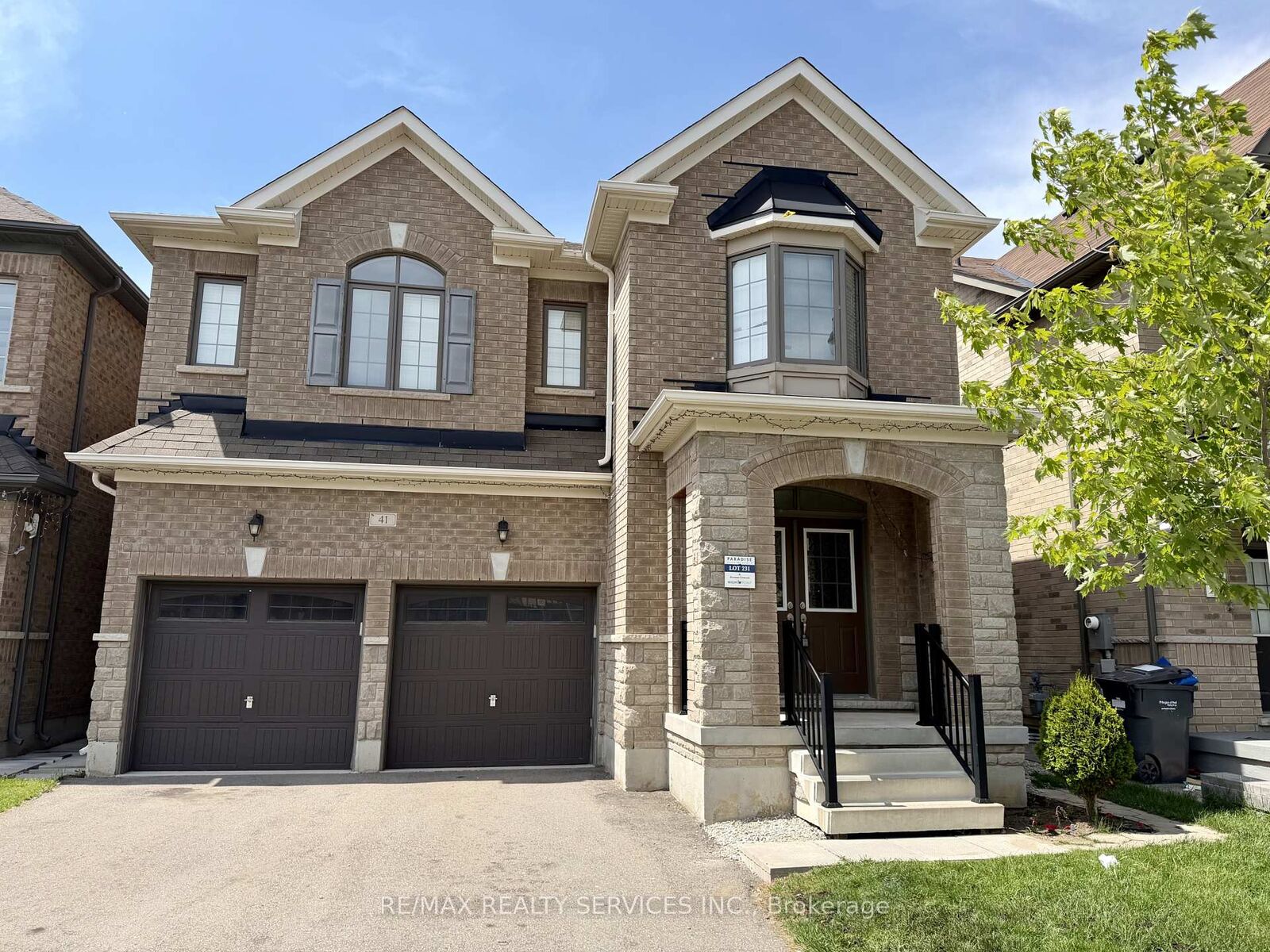 Property Photo:  41 Oconnor Crescent  ON L7A 5A6 