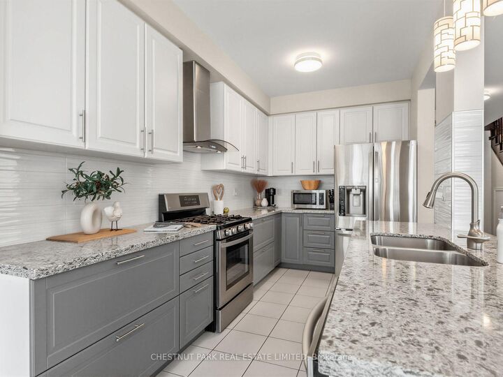 Property Photo:  11 Constable Street  ON L4G 1B7 