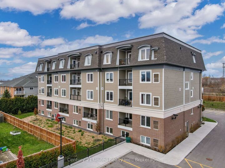 Property Photo:  82 Munroe Street 106  ON K9A 1C1 