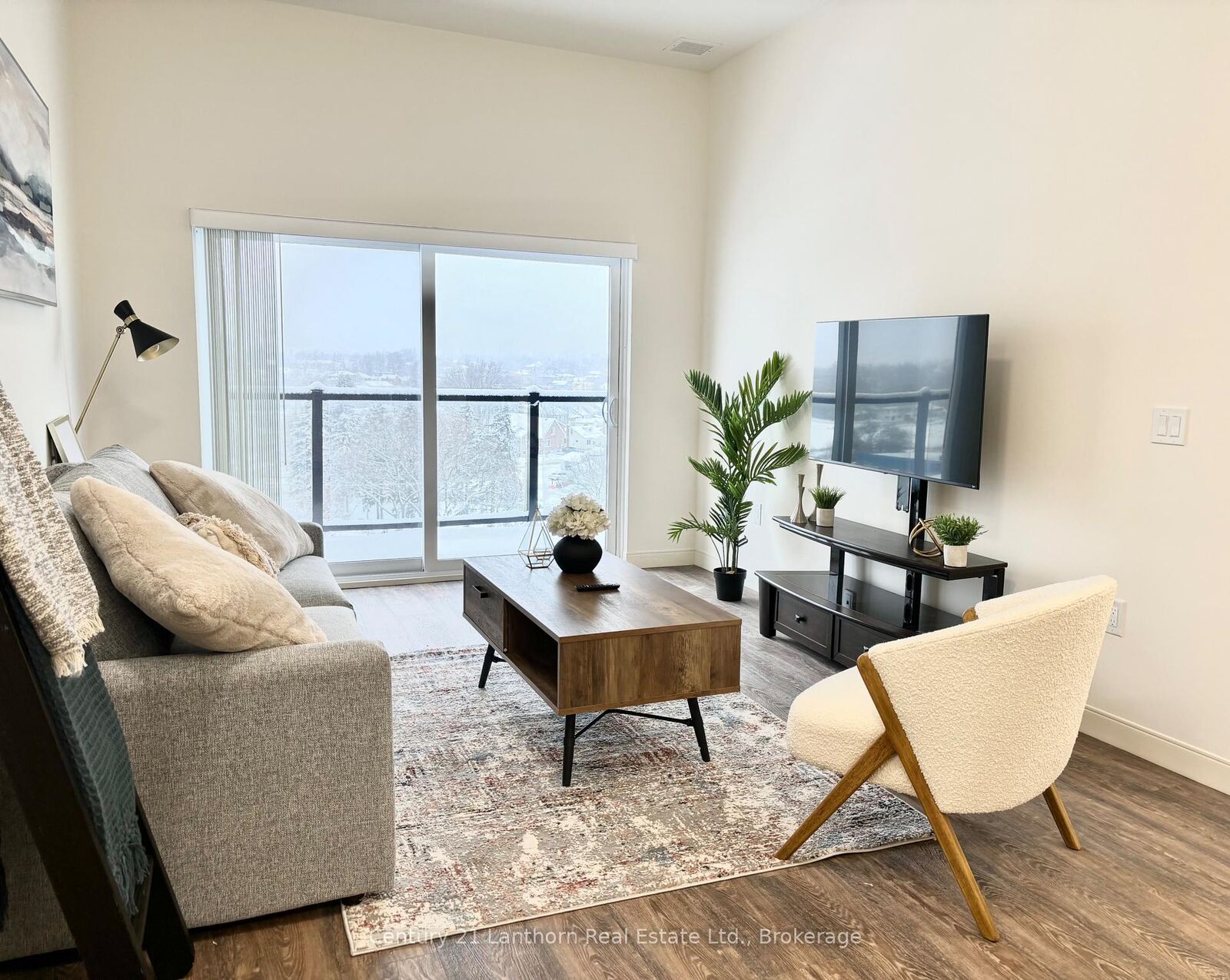 Property Photo:  135 Station Street 321  ON K8N 2S9 