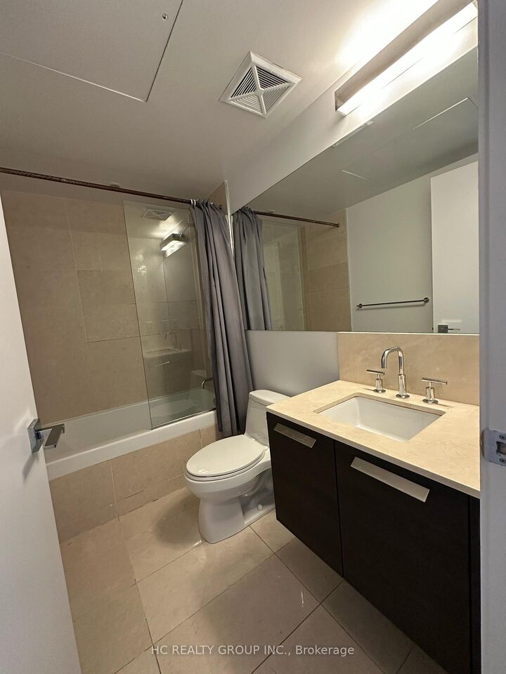 Property Photo:  42 Charles Street E 505  ON M4Y 1N3 