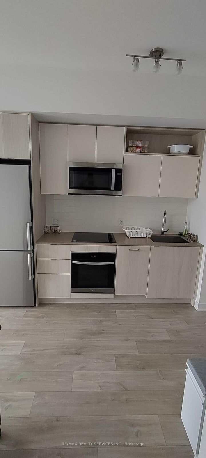 Property Photo: 135 Lower Sherbourne Street 1574 ON M5A 1Y4