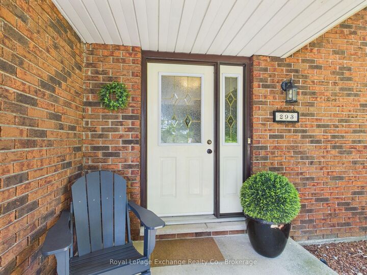 Property Photo: 293 Princes Street S ON N2Z 2T3
