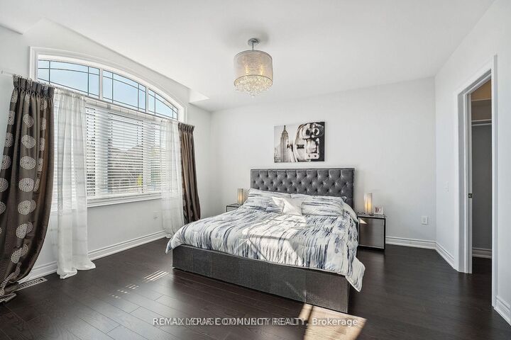Property Photo: 336 Farrell Road ON L6A 4W9