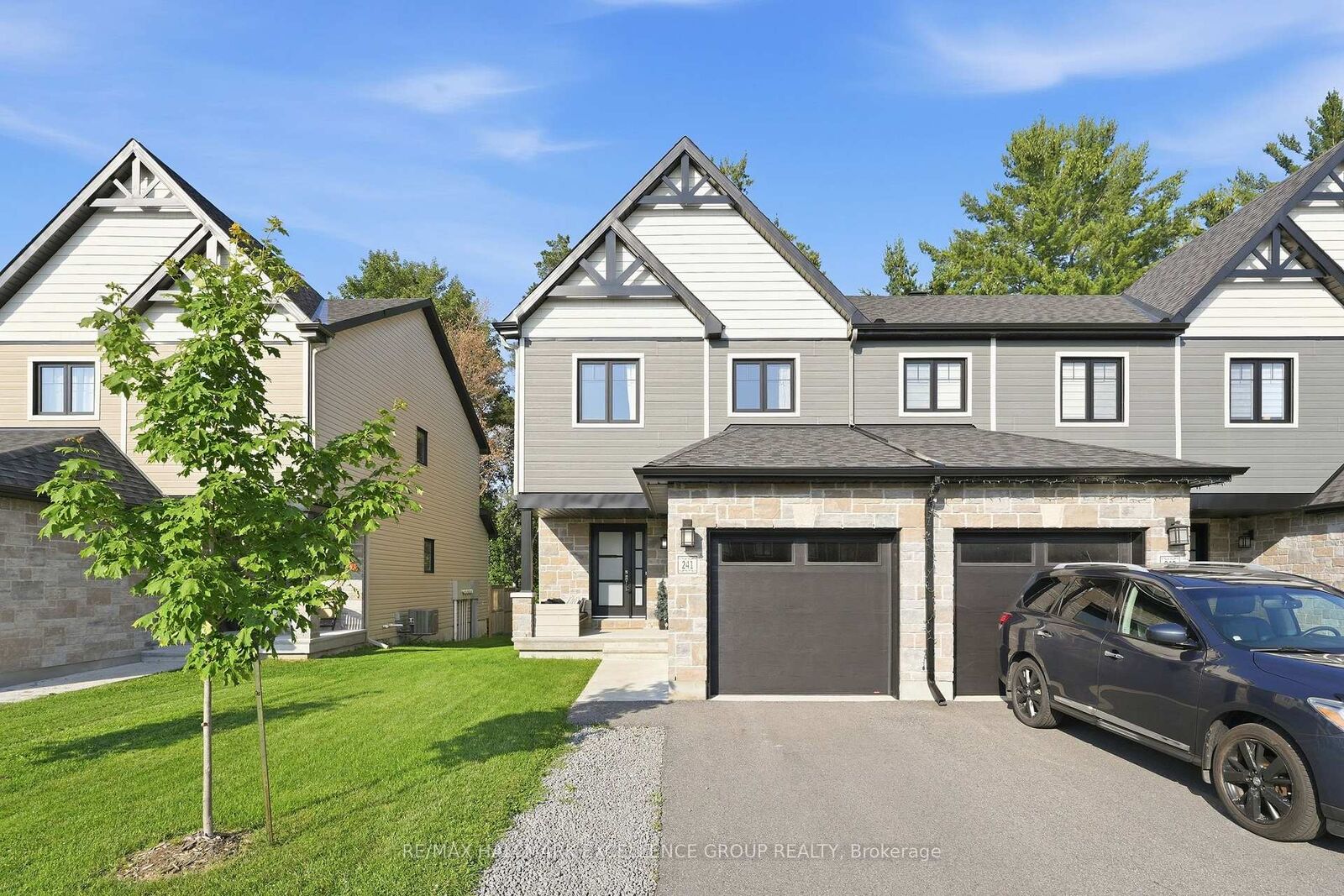 Property Photo:  241 Dion Avenue  ON K4K 0M3 