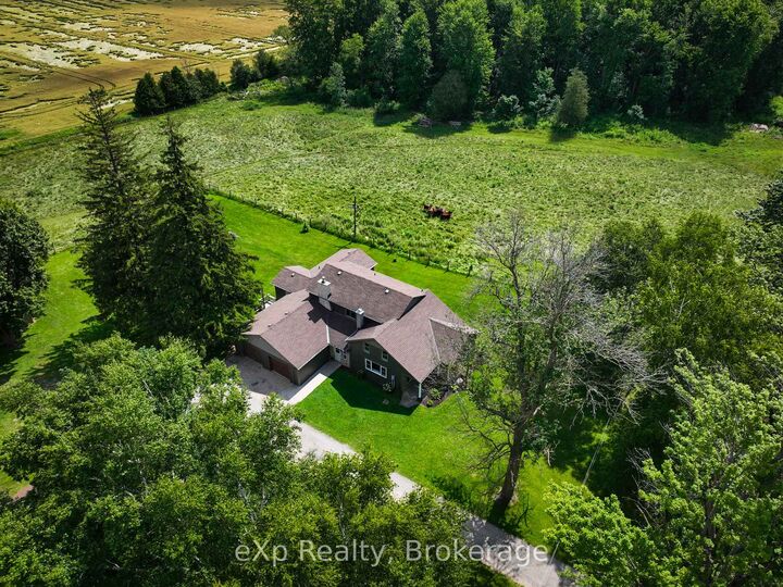 44032 Amberley Road — photo 1