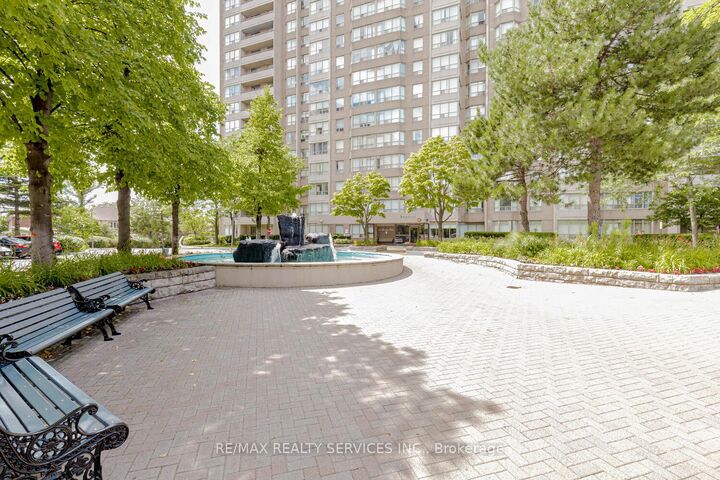 Property Photo:  30 Malta Avenue 308  ON L6Y 4S5 