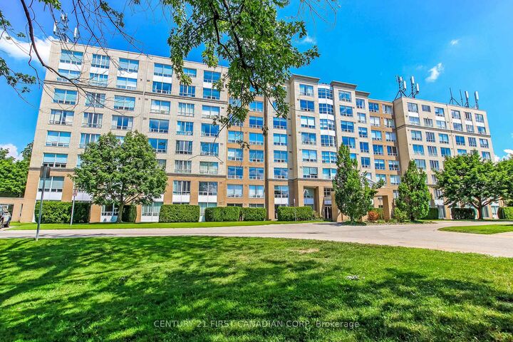 1510 Richmond Street 315 — photo 1