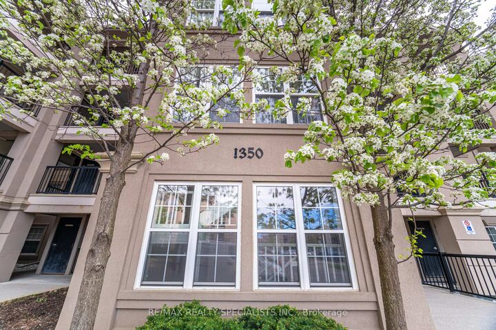 Property Photo: 1350 Main Street E 412 ON L9T 0R3