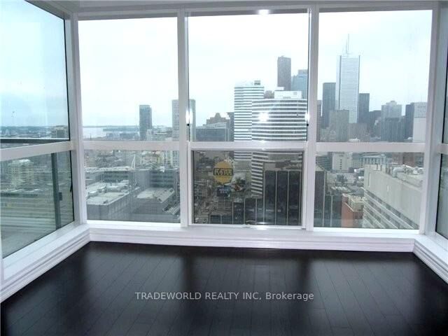 Property Photo: 386 Yonge Street 1909 ON M5B 0A5