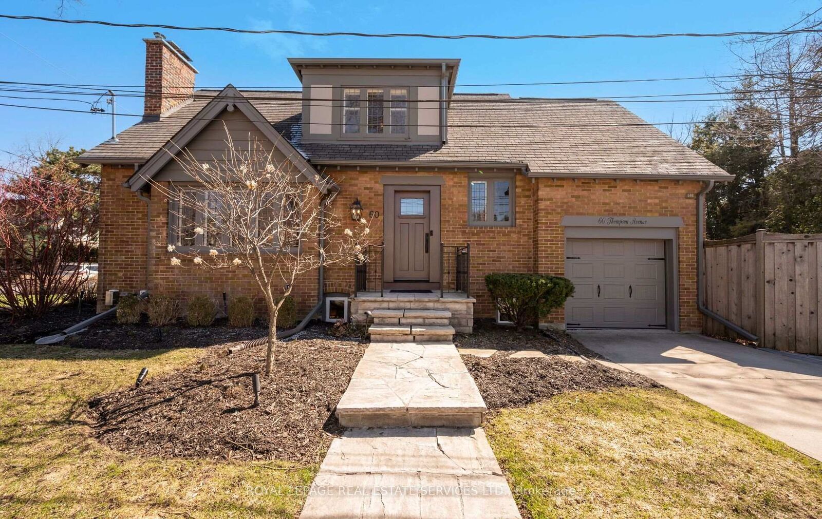Property Photo:  60 Thompson Avenue  ON M8Z 3T4 