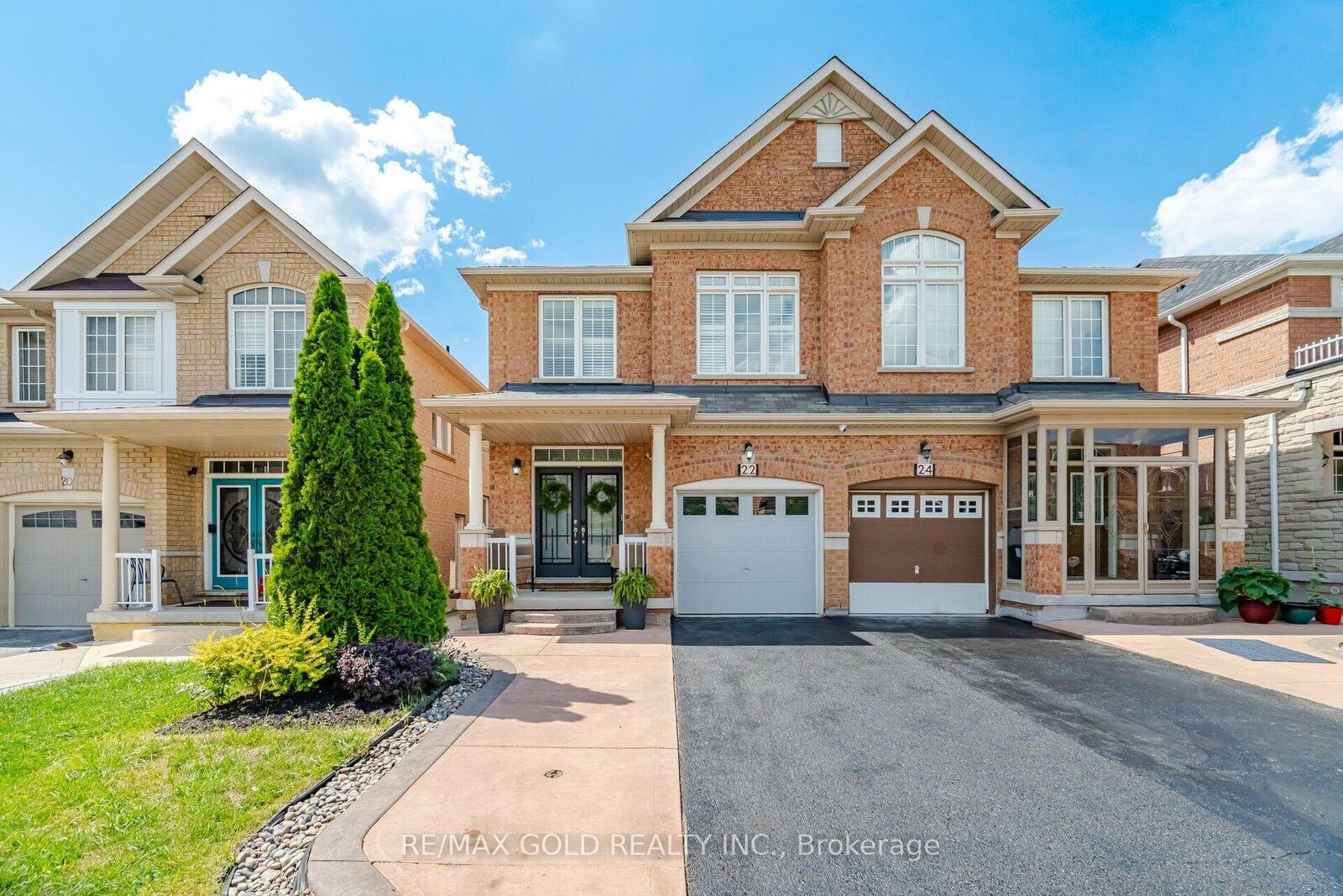 Property Photo:  22 Mulgrave Street  ON L6P 3H2 
