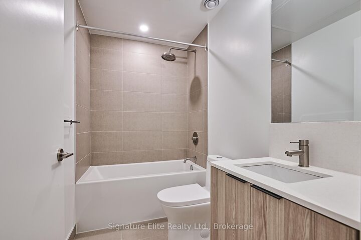 Property Photo:  55 Mercer Street 615  ON M5V 3W2 