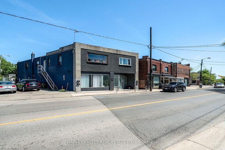 Property Photo: 429 Vaughan Road Unit A ON M6C 2P1