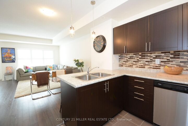 Property Photo:  2420 Baronwood Drive 03-03  ON L6M 0J7 