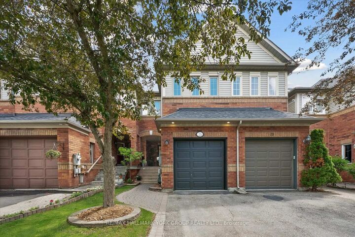 Property Photo: 21 Snedden Avenue ON L4G 7J6