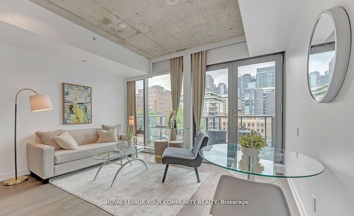 Property Photo:  560 King Street W 510  ON M5V 1M3 
