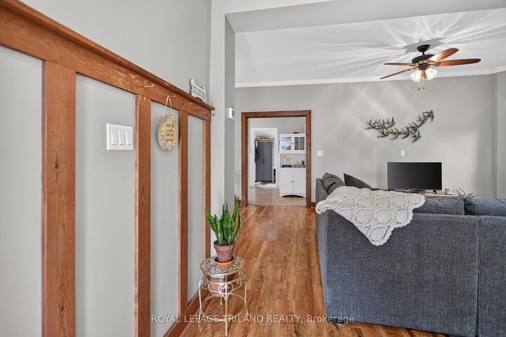 Property Photo:  87 Chestnut Street  ON N5R 2B1 