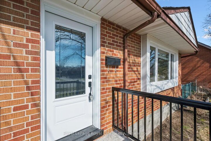 Property Photo:  103 William Street  ON N1E 5G2 