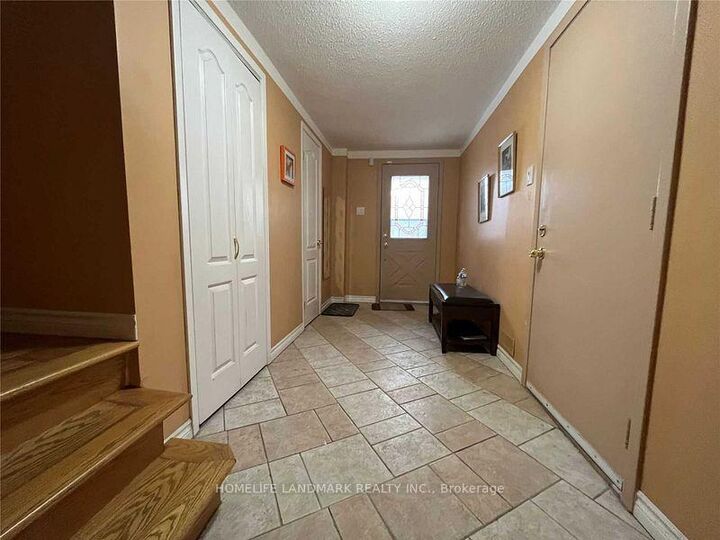Property Photo: 26 Joanna Crescent ON L4J 5E7