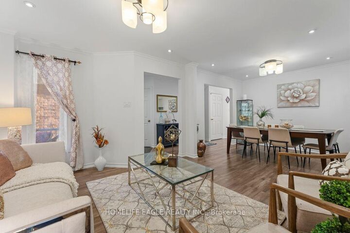 Property Photo:  156 Heale Avenue  ON M1N 3Y1 