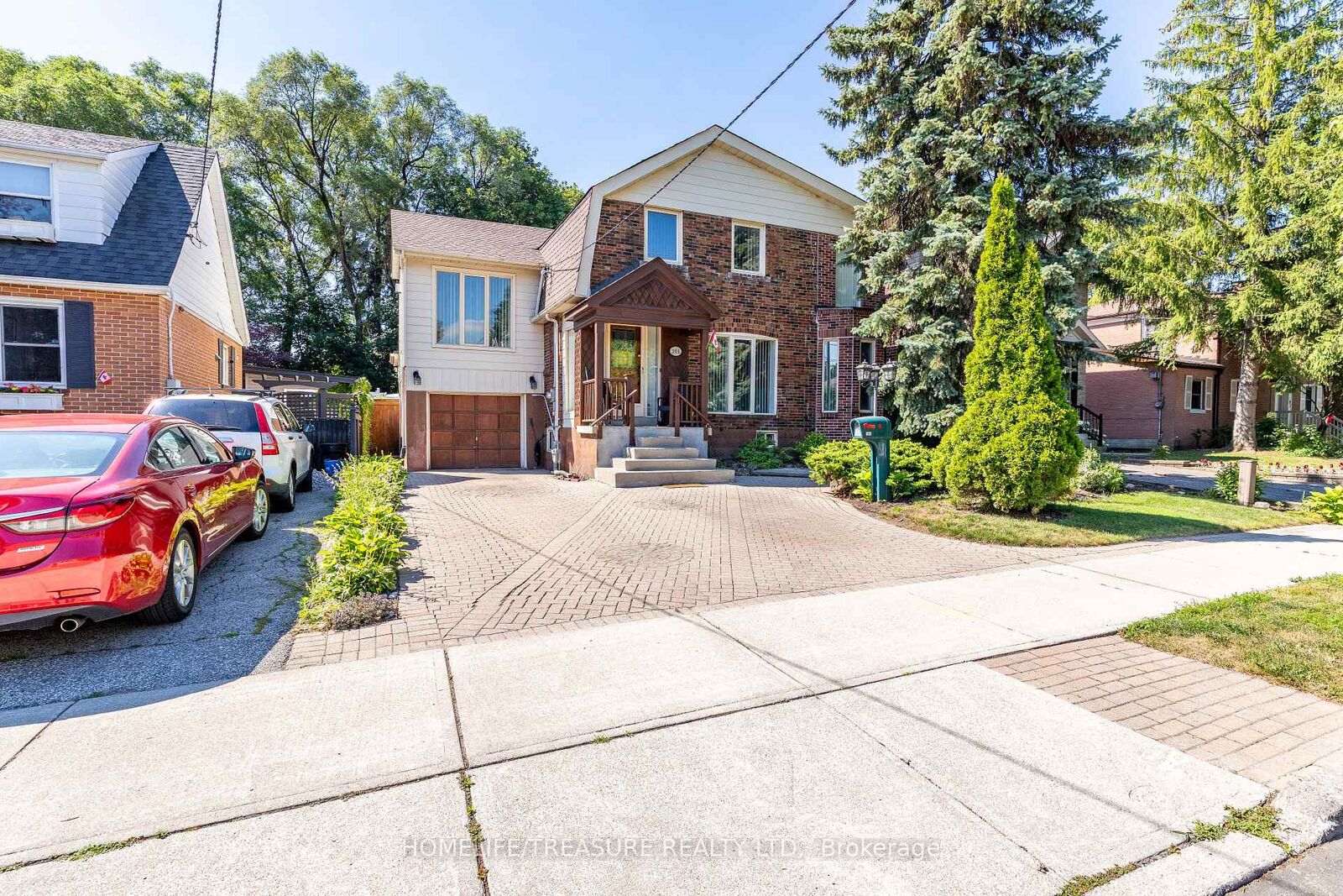 Property Photo:  201 King Street  ON M9N 1L8 