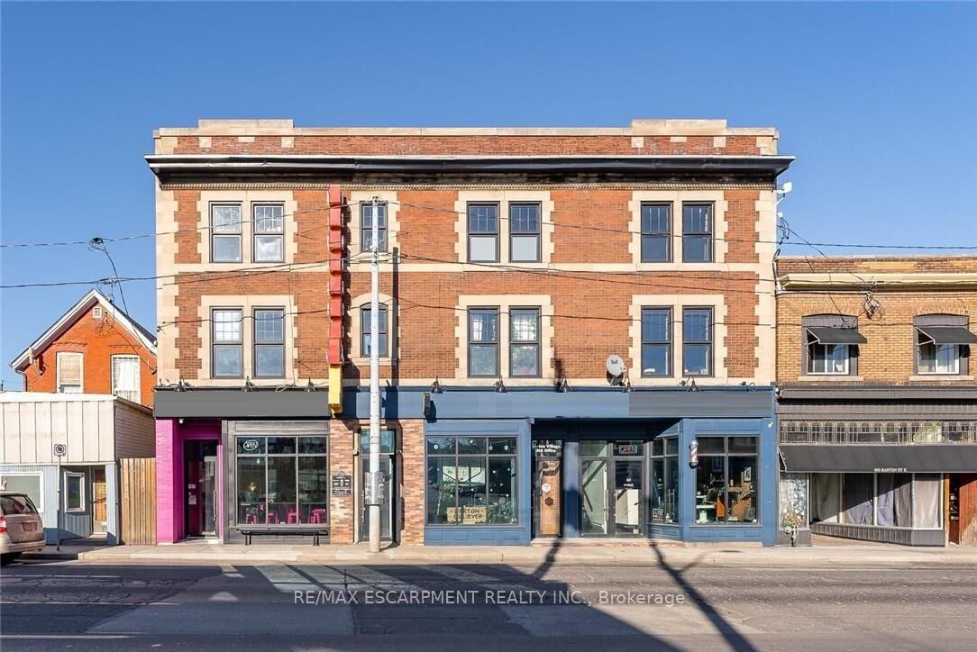 Property Photo:  657 Barton Street E 302  ON L8L 3A3 