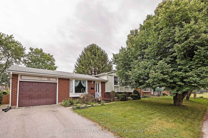 15 Confederation Drive — photo 1