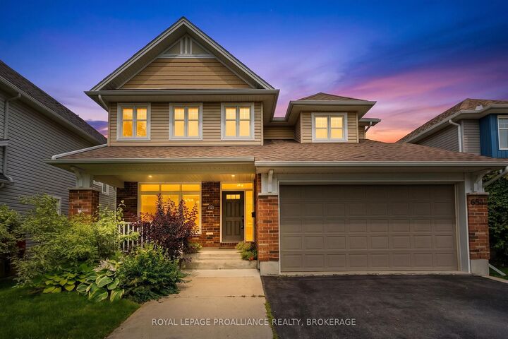 Property Photo:  654 Fieldstone Drive  ON K7K 0C6 