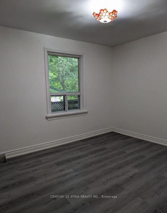 Property Photo:  38 Harding Boulevard Main  ON L4C 1S8 