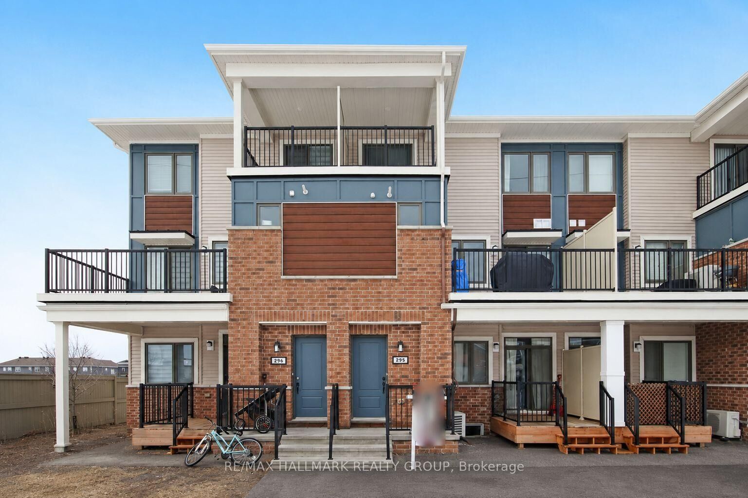 Property Photo: 298 Zenith Private ON K2J 6N2