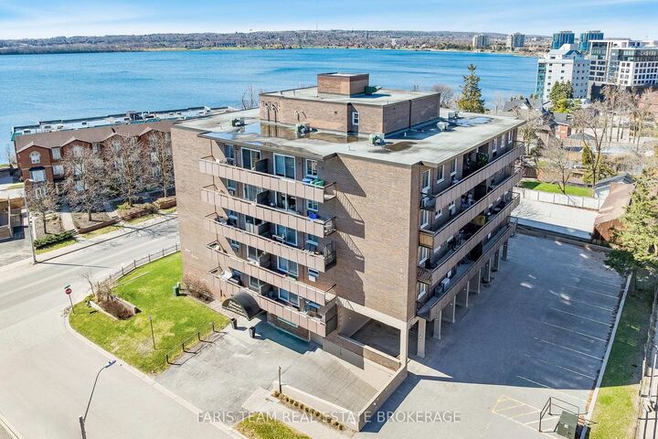 2 Albert Street 48 — photo 1