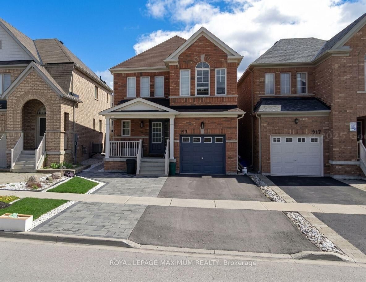 Property Photo:  913 Miller Park Avenue  ON L3Z 0L4 