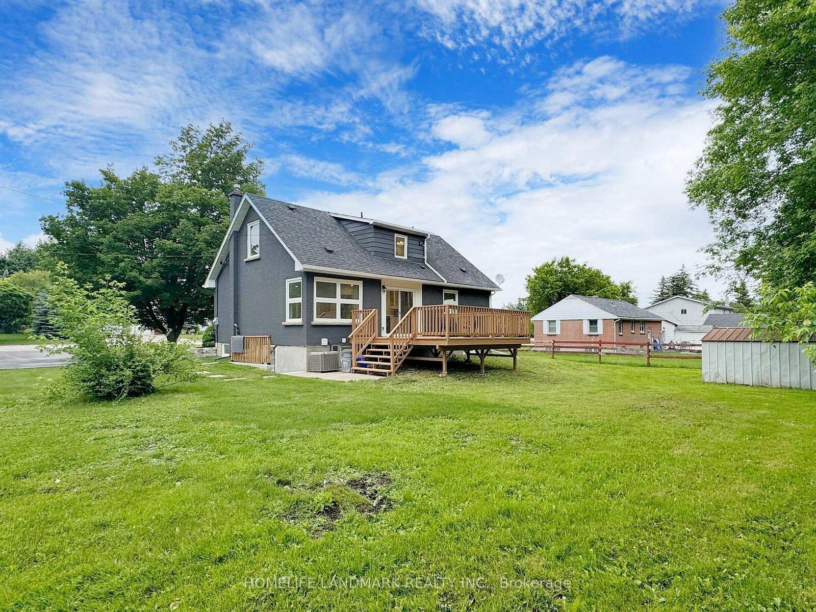 Photo de la propriété:  1661 Mount Albert Road Unit 2  ON L0G 1V0 