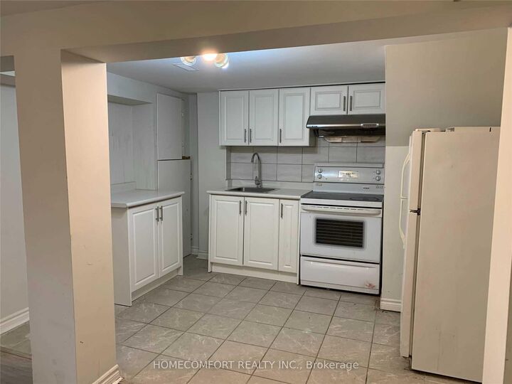 Property Photo:  189 Taylor Mills Drive N  ON L4C 2T5 