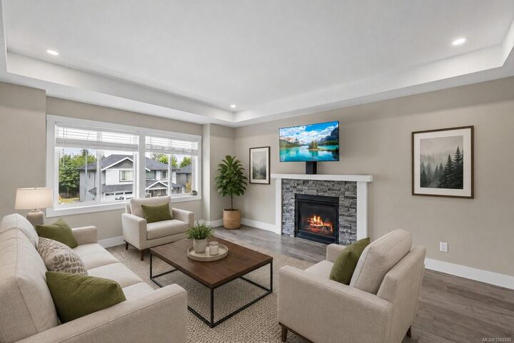 Property Photo: 541 Lori Pl BC V9R 0H8