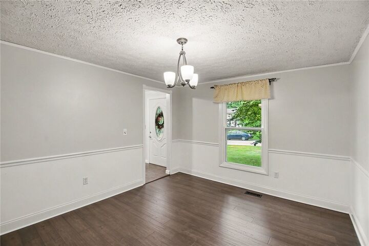 Property Photo: 149 Briarwood Ln PA 16066