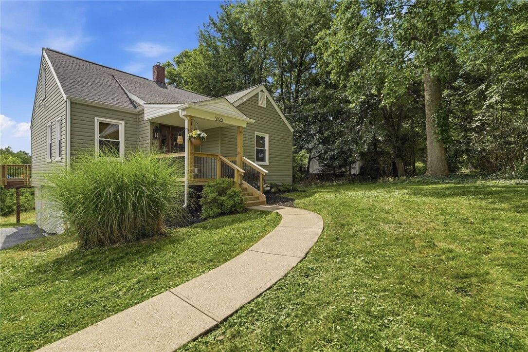 Property Photo: 5106 Hardt Rd PA 15044