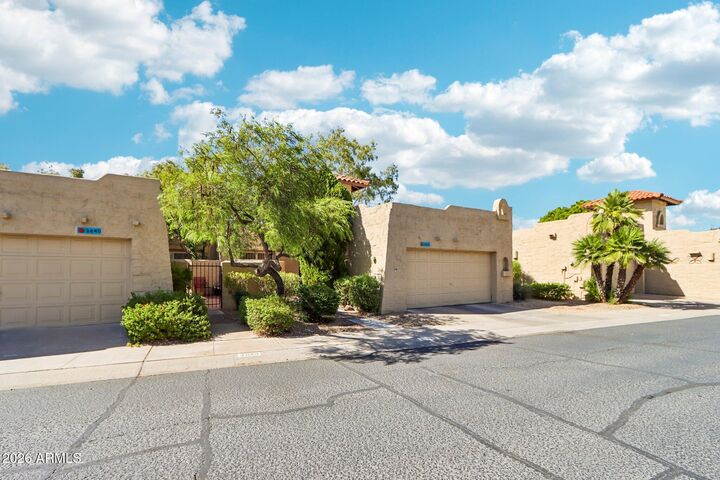 Property Photo: 2936 W Juniper Avenue AZ 85053