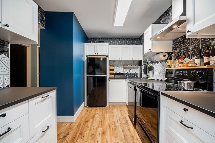 1561 Vidal Street 301 — photo 1