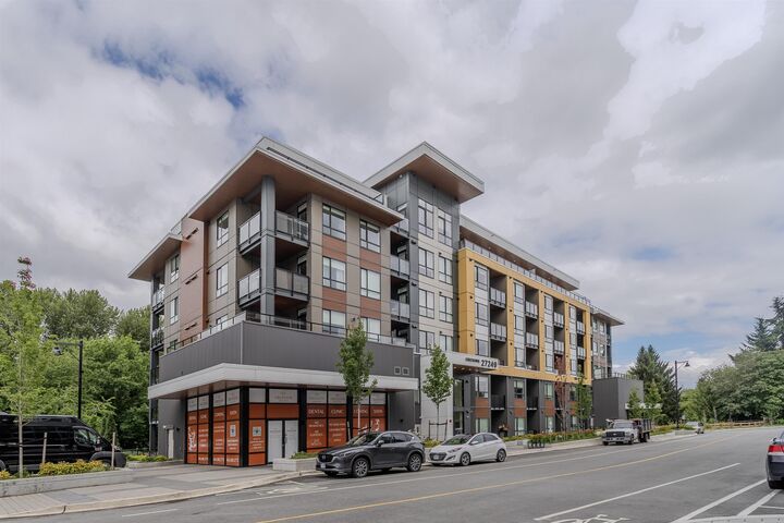 Property Photo: 27249 Aldergrove Town Centre Drive 606 BC V4W 3N7