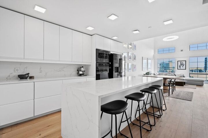 Property Photo:  237 E 4th Avenue 417  BC V5T 4R4 