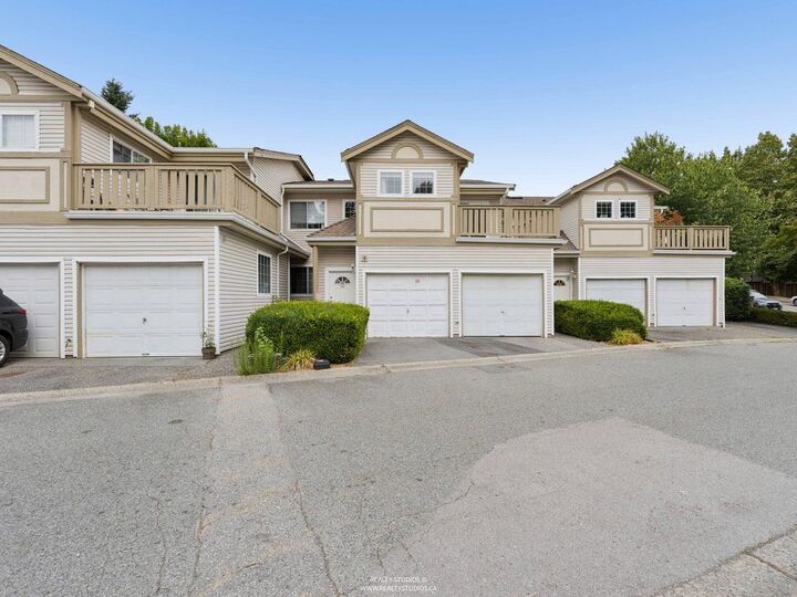 1328 Brunette Avenue 9 — photo 1