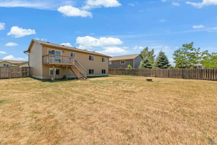 Property Photo:  670 Airway Ct  SD 57719-8136 