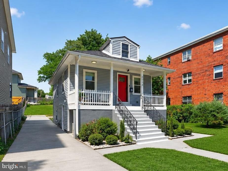 Property Photo:  6004 Clay Street NE  DC 20019 