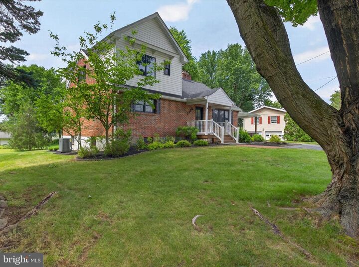 Property Photo: 2026 Joann Avenue PA 17036